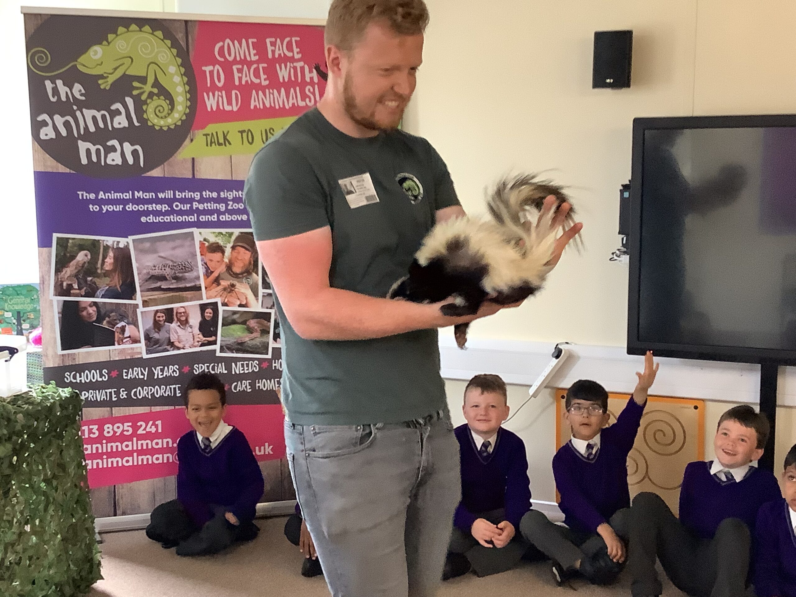 YEAR 2 ANIMAL MAN VISIT – Holden Lane Primary School | Stoke on Trent |  Staffordshire